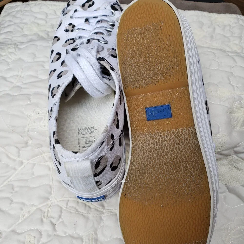 EUC KEDS Triple Decker Platform Pure White Cheetah WF63042 sneaker (9) KICKS